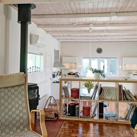 Three-bedroom Holiday In Nexo 3 Σπίτι διακοπών *