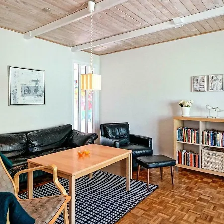 Σπίτι διακοπών Three-bedroom Holiday In Nexo 3 Balke